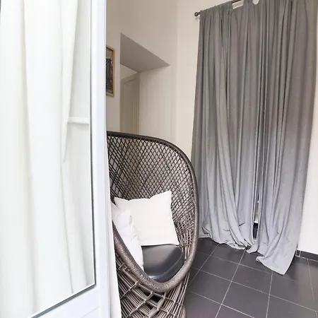 شقة Central Flat - Boccaccio 7 *